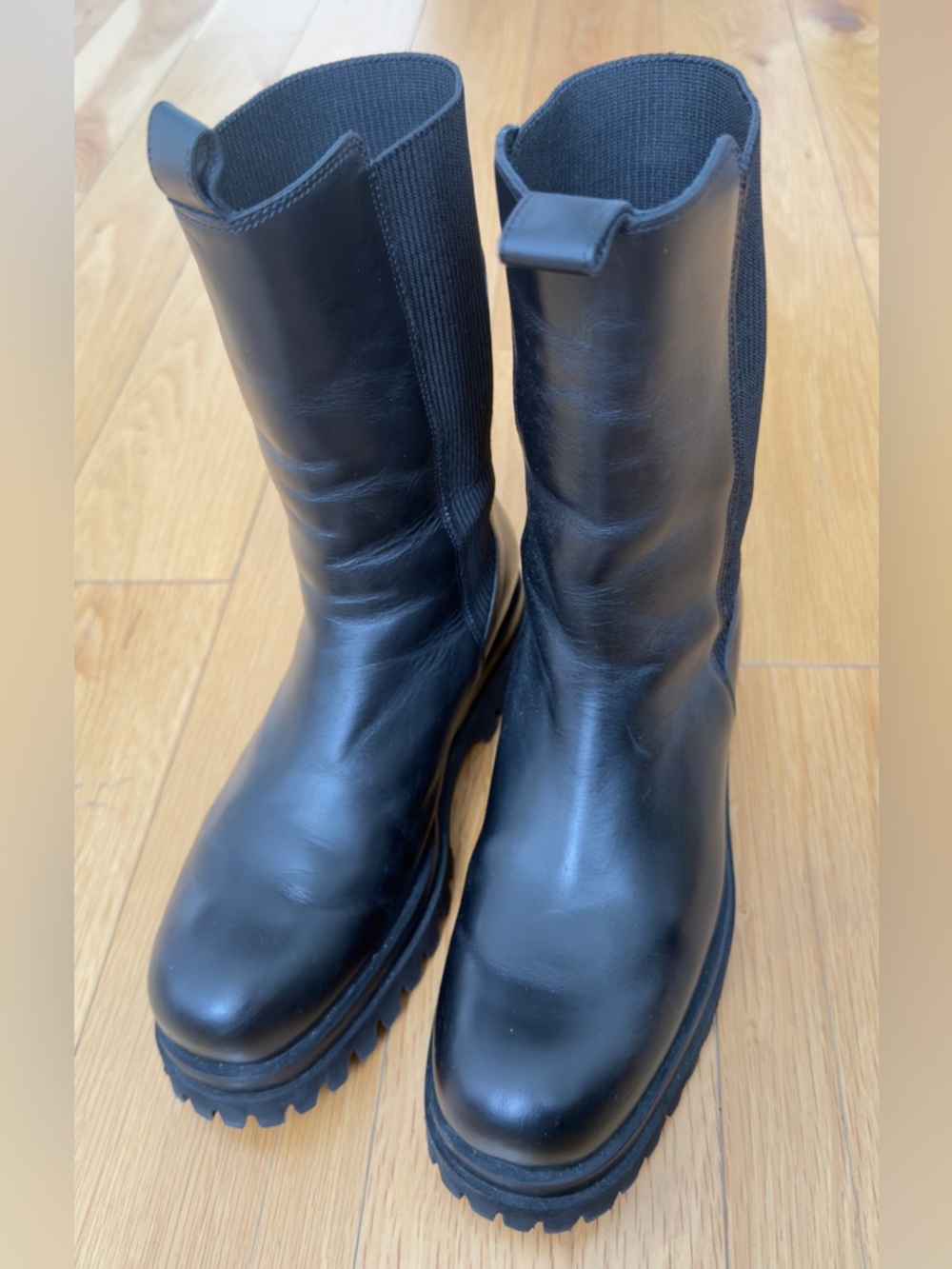 COS Black Chunky Chelsea Boots